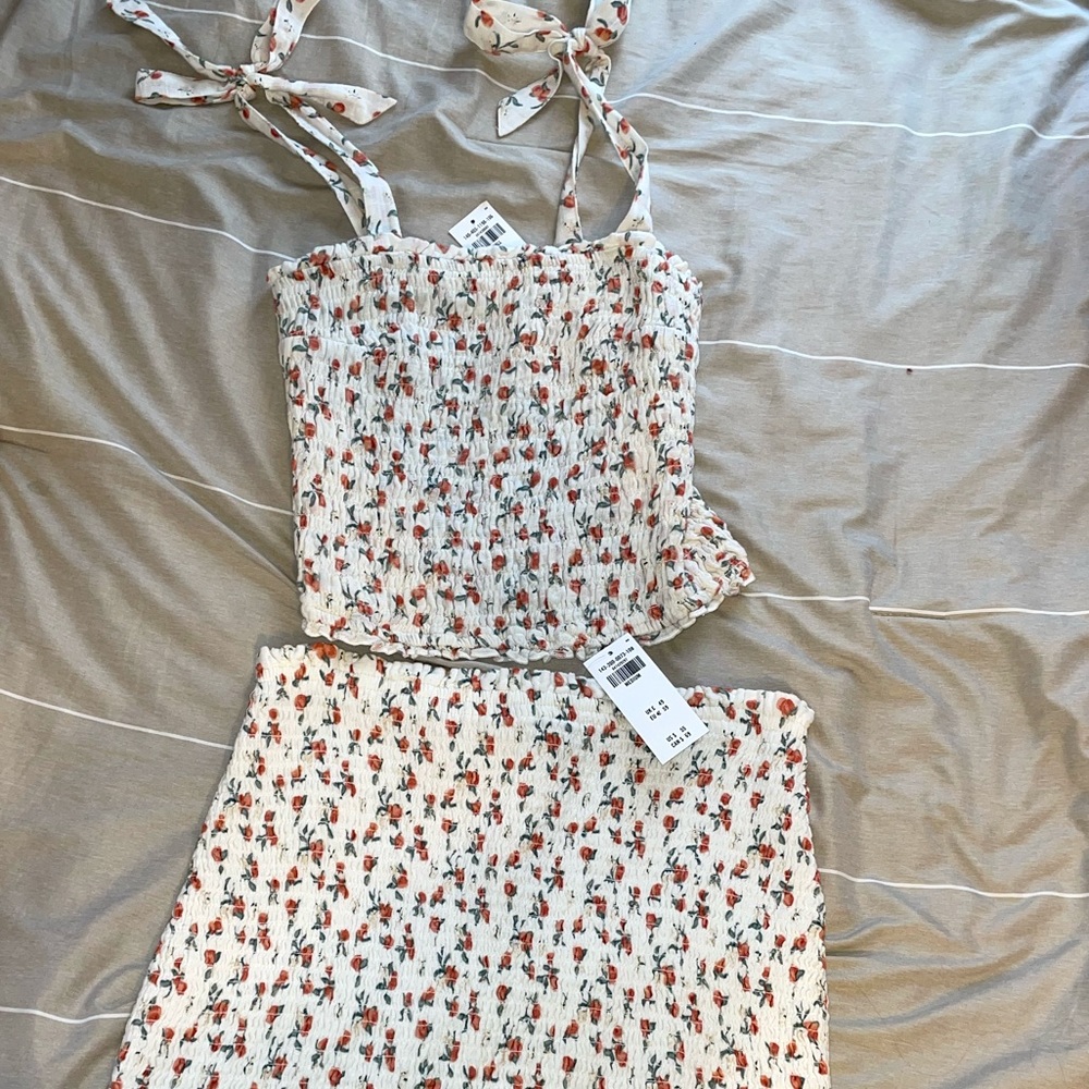 NWT abercrombie two piece skirt set